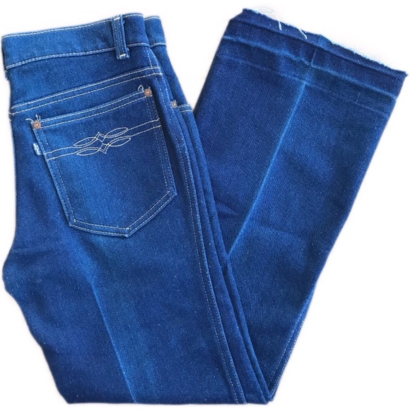 blue tab levis